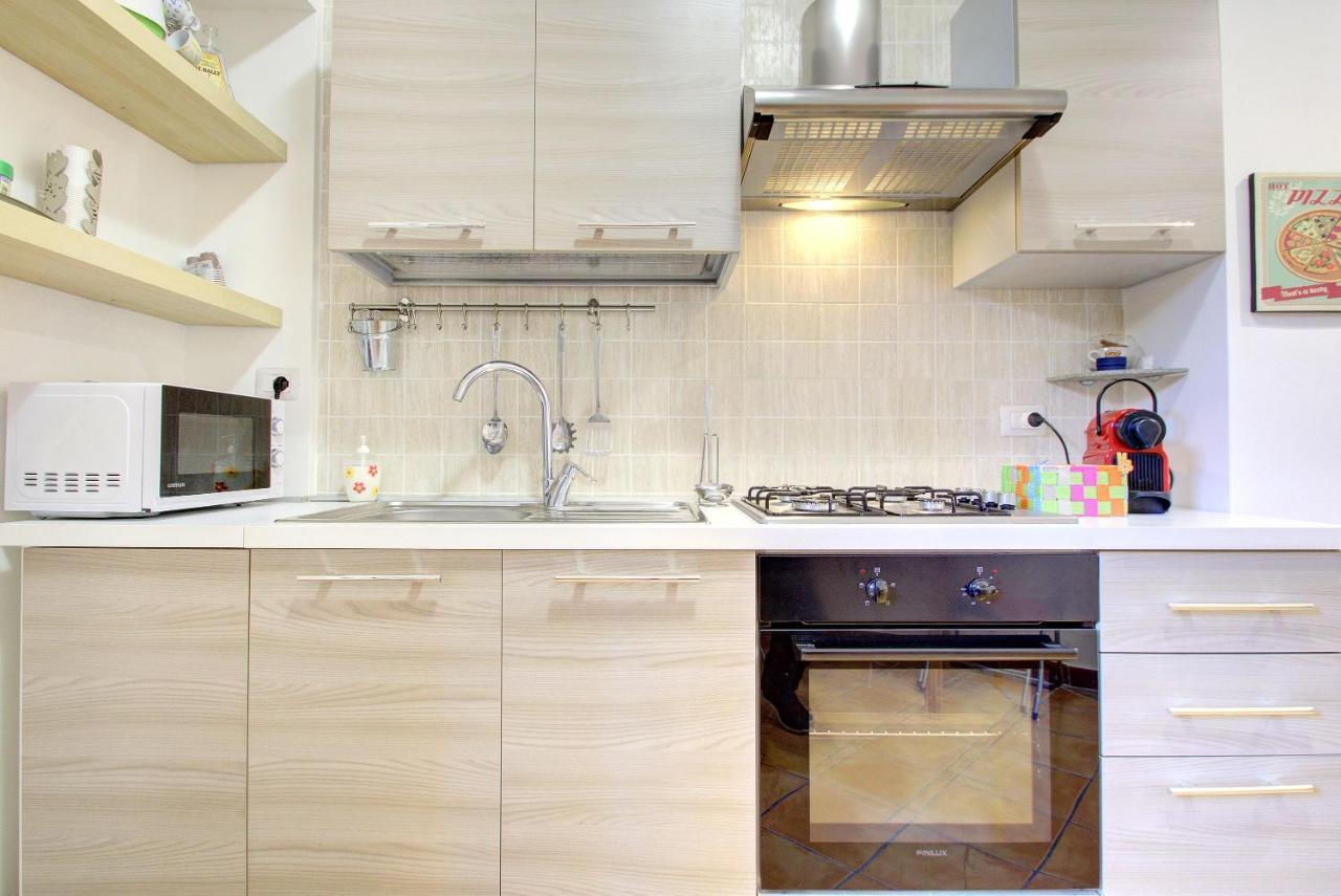 Vomero-Rossini Appartement Napels Buitenkant foto